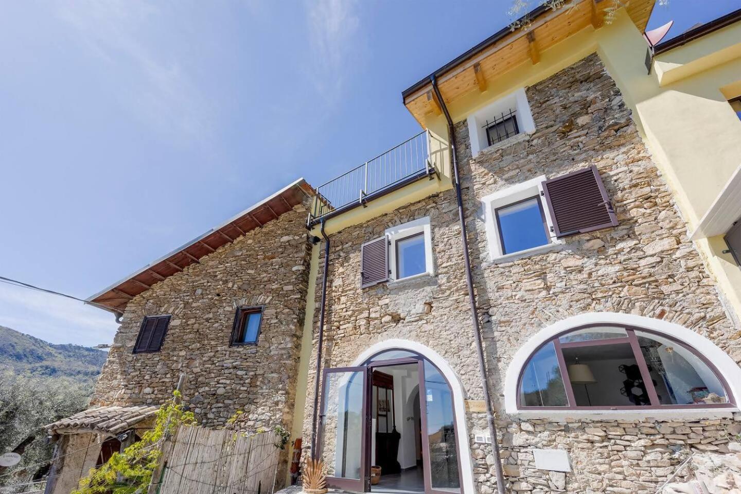 Appartamento Alba Dachi Farm Marina dʼMarina dʼAndora Exteriér fotografie